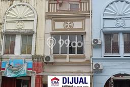 Untuk Dijual! Ruko di Bintaro Tangerang Selatan LT 32m2 / LB 98m2 Kawasan Bisnis Untuk Dijual! Ruko di Bintaro Tangerang Selatan LT 32m2 / LB 98m2 Kawasan Bisnis
