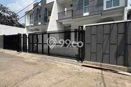 Dijual Rumah Eksklusif 4 KT di Jatiwaringin, Bekasi Dijual Rumah Eksklusif 4 KT di Jatiwaringin, Bekasi