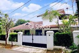 Rumah Elit LB 230m2 Siap Pakai Desain Elegan di Kemang, Jakarta Selatan Rumah Elit LB 230m2 Siap Pakai Desain Elegan di Kemang, Jakarta Selatan
