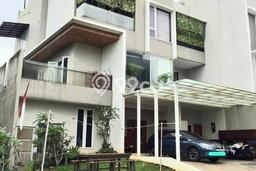 Rumah Elit Modern Tanpa Renovasi di Cipete Jakarta Selatan Rumah Elit Modern Tanpa Renovasi di Cipete Jakarta Selatan