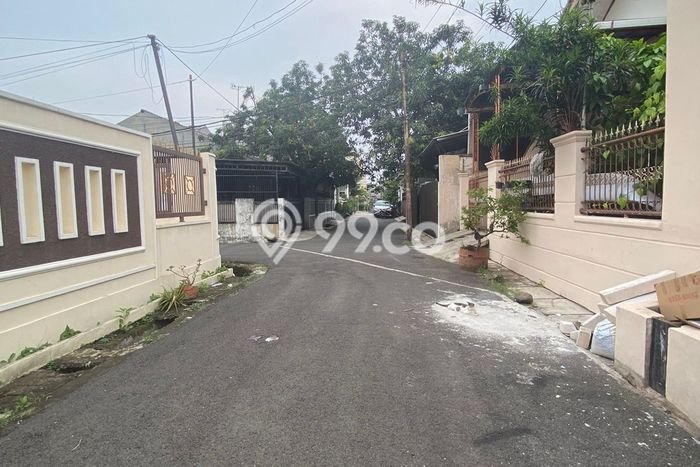 Dijual Rumah Modern 5 KT di Pondok Bambu, Jakarta Timur Dijual Rumah Modern 5 KT di Pondok Bambu, Jakarta Timur