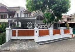Rumah Elit Modern Siap Huni di Pejaten Jakarta Selatan Rumah Elit Modern Siap Huni di Pejaten Jakarta Selatan