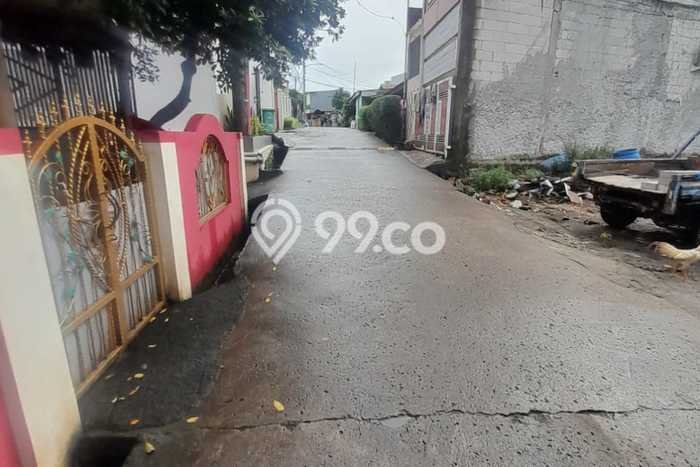 Rumah Luas Asri 2 KT Siap Pakai di Lubang Buaya Jakarta Timur Rumah Luas Asri 2 KT Siap Pakai di Lubang Buaya Jakarta Timur