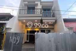 Rumah Luxury Modern Tanpa Renovasi di Rawamangun Jakarta Timur Rumah Luxury Modern Tanpa Renovasi di Rawamangun Jakarta Timur