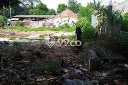 Tanah Dijual Lokasi Strategis di Jakarta Selatan dengan Luas 504m2 Tanah Dijual Lokasi Strategis di Jakarta Selatan dengan Luas 504m2