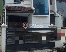 Dijual Hunian Rumah Terawat 4 KT di Pondok Kelapa, Jakarta Timur Dijual Hunian Rumah Terawat 4 KT di Pondok Kelapa, Jakarta Timur