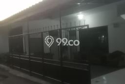Rumah Elit Modern Tanpa Renovasi di Condet Jakarta Timur Rumah Elit Modern Tanpa Renovasi di Condet Jakarta Timur