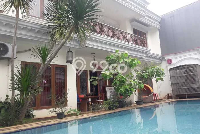 Hunian Bagus Disewakan di Pejaten, Jakarta Selatan LT 515m2, LB 800m2 Hunian Bagus Disewakan di Pejaten, Jakarta Selatan LT 515m2, LB 800m2