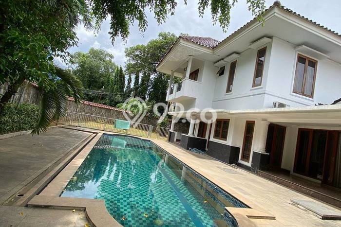 Sewa Rumah Bagus di Menteng Harga Rp 750 Juta/ Tahun Sewa Rumah Bagus di Menteng Harga Rp 750 Juta/ Tahun