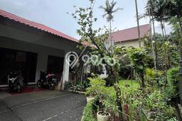 For Sale! Premium House LT 660m2 Desain Modern di Kemang For Sale! Premium House LT 660m2 Desain Modern di Kemang