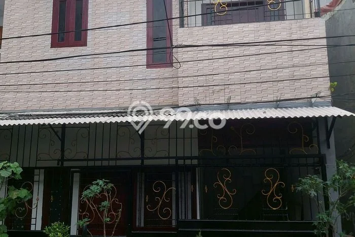 Rumah Modern 3 KT di Hayam Wuruk Jakarta Pusat Unfurnished Rumah Modern 3 KT di Hayam Wuruk Jakarta Pusat Unfurnished