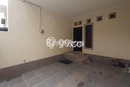 Dijual Rumah Eksklusif 4 KT di Tanjung Duren, Jakarta Barat Dijual Rumah Eksklusif 4 KT di Tanjung Duren, Jakarta Barat