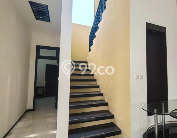 Rumah Luxury Modern Tanpa Renovasi di Araya Malang Rumah Luxury Modern Tanpa Renovasi di Araya Malang