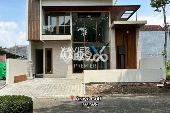 Dijual Rumah Luas Elegan Dengan View Cantik di Araya, Malang Dijual Rumah Luas Elegan Dengan View Cantik di Araya, Malang