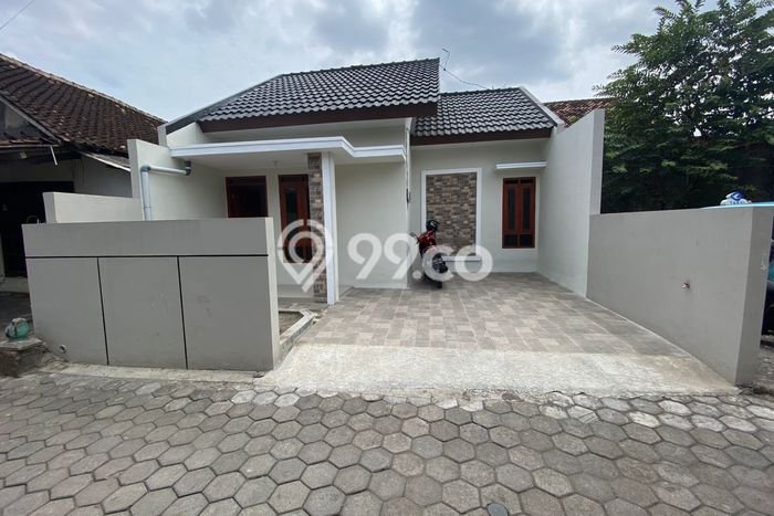 Rumah Modern Cantik 2 Kamar Bisa Langsung Pindah di Umbulharjo Rumah Modern Cantik 2 Kamar Bisa Langsung Pindah di Umbulharjo