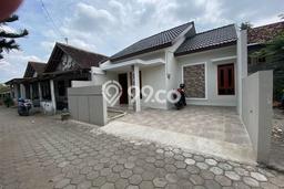 Rumah Modern Minimalis 2 KT Siap Huni di Banguntapan Rumah Modern Minimalis 2 KT Siap Huni di Banguntapan