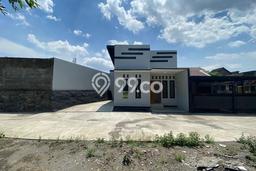 Jual Rumah Minimalis Bagus Punya 3 KT di Depok Sleman SHM Jual Rumah Minimalis Bagus Punya 3 KT di Depok Sleman SHM
