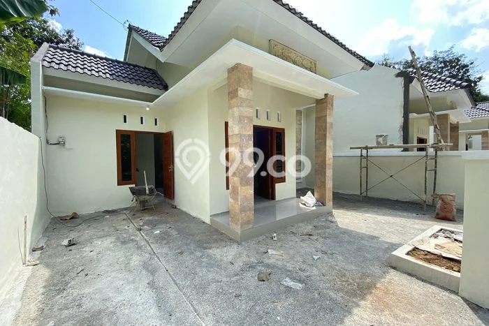 Dijual Rumah Siap Huni di Moyudan Sleman Harga Rp 380 Juta LT 118m2 Dijual Rumah Siap Huni di Moyudan Sleman Harga Rp 380 Juta LT 118m2