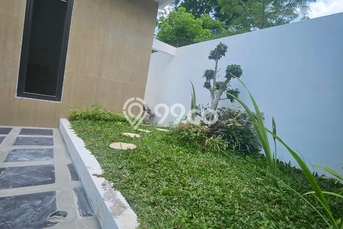 Rumah Modern 3 KT di Sidoarum Sleman Semi Furnished Rumah Modern 3 KT di Sidoarum Sleman Semi Furnished