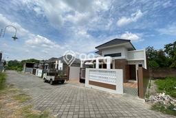 Rumah Strategis Minimalis Lb 80m2 di Depok, Sleman Rumah Strategis Minimalis Lb 80m2 di Depok, Sleman