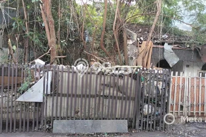 Lahan Dijual Lokasi Strategis di Jakarta Barat dengan Luas 90m2 Lahan Dijual Lokasi Strategis di Jakarta Barat dengan Luas 90m2