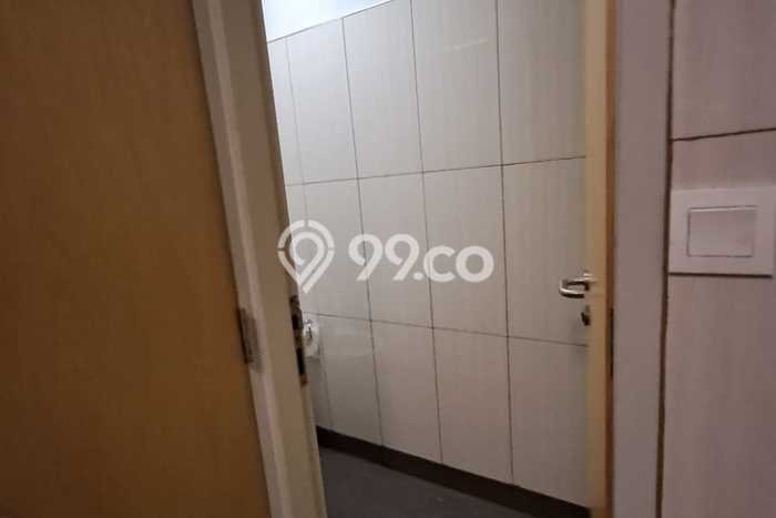 Unit Kantor Dijual di Jakarta Barat LT 300m2 & LB 626m2 Unit Kantor Dijual di Jakarta Barat LT 300m2 & LB 626m2