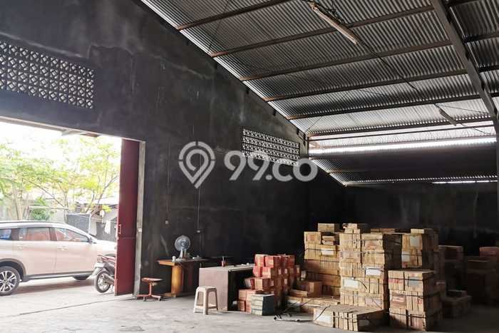 Unit Gudang Dijual di Badung LT 800m2 & LB 600m2 Unit Gudang Dijual di Badung LT 800m2 & LB 600m2