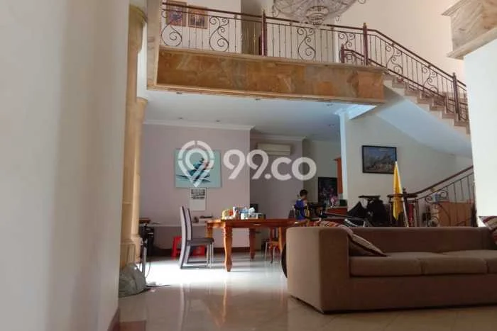 For Sale Hunian Elegan Klasik di Denpasar For Sale Hunian Elegan Klasik di Denpasar