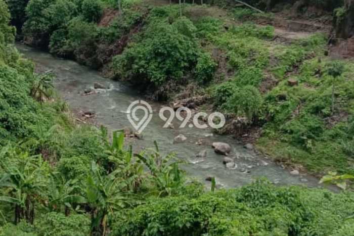 Tanah Dijual di Gianyar Seluas 1500m2 Strategis Tanah Dijual di Gianyar Seluas 1500m2 Strategis