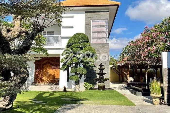 For Sale! Premium House LT 470m2 Desain Elegan di Sidakarya For Sale! Premium House LT 470m2 Desain Elegan di Sidakarya