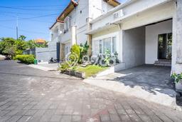 Rumah Area Nyaman di Sanur, Denpasar, Luas 545m² Bangunan 450m² Rumah Area Nyaman di Sanur, Denpasar, Luas 545m² Bangunan 450m²