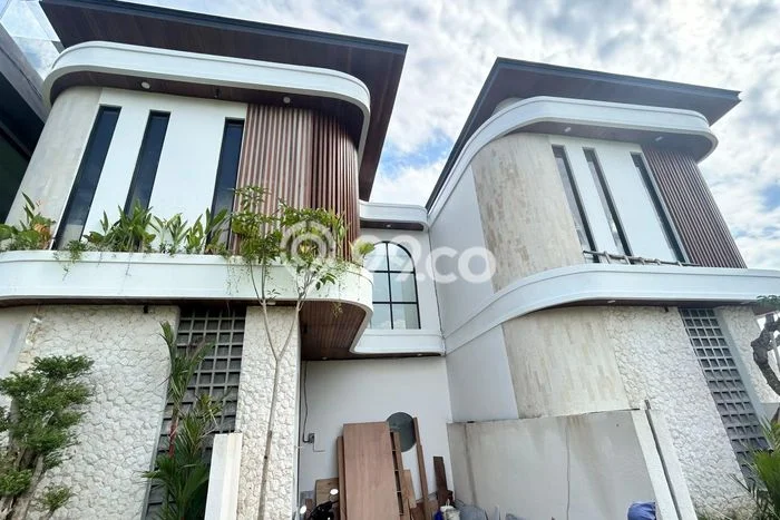 Hunian Eksklusif Dijual LT 196m2 di Kediri, Tabanan Hunian Eksklusif Dijual LT 196m2 di Kediri, Tabanan