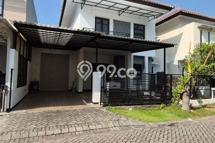 Disewakan segera rumah minimalis strategis 5 Kamar di Wiyung, Surabaya Disewakan segera rumah minimalis strategis 5 Kamar di Wiyung, Surabaya