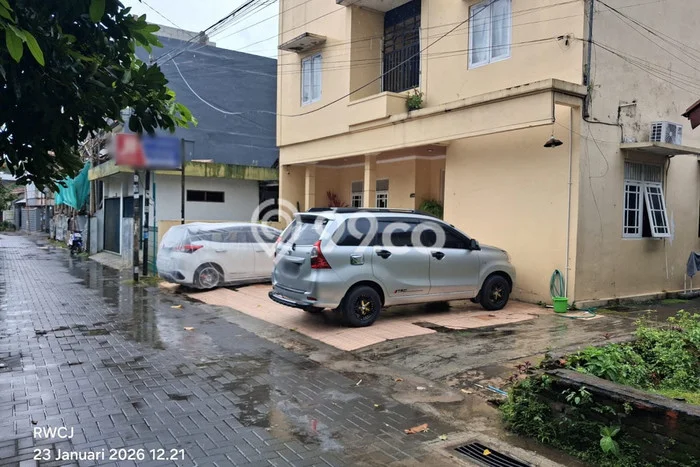 Aset Investasi! Kost Dijual di Depok, Sleman, 47 KT, 47 KM, Luas 992m2 Aset Investasi! Kost Dijual di Depok, Sleman, 47 KT, 47 KM, Luas 992m2