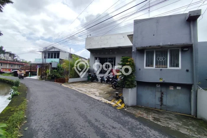 Komersial untuk disewa di Mlati punya LT 310m2 & LB 610m2 harga sewa kompetitif Komersial untuk disewa di Mlati punya LT 310m2 & LB 610m2 harga sewa kompetitif
