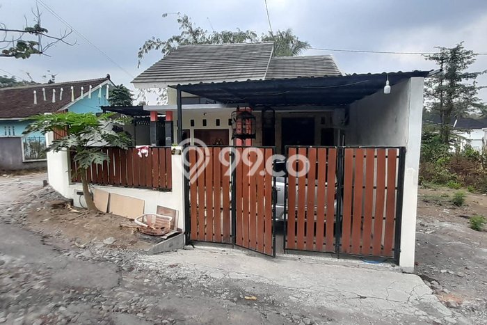 Hunian Cantik Modern Lb 110m2 di Sleman, Sleman Hunian Cantik Modern Lb 110m2 di Sleman, Sleman