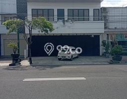 Ruko untuk disewa di Mantrijeron punya LT 165m2 & LB 300m2 harga sewa kompetitif Ruko untuk disewa di Mantrijeron punya LT 165m2 & LB 300m2 harga sewa kompetitif