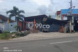 Unit Ruko Disewa Lokasi Ngaglik, Sleman Spesifikasi Luas Bangunan 374m2 Unit Ruko Disewa Lokasi Ngaglik, Sleman Spesifikasi Luas Bangunan 374m2