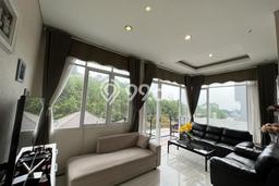 Rumah Strategis di Pusat Kota , Bandung - LT 220m2m² Rumah Strategis di Pusat Kota , Bandung - LT 220m2m²