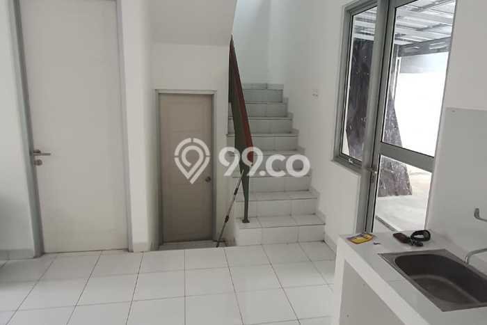 Rumah Disewakan Tangerang LT 77m2 LB 140m2 Kawasan Gading Serpong Rumah Disewakan Tangerang LT 77m2 LB 140m2 Kawasan Gading Serpong