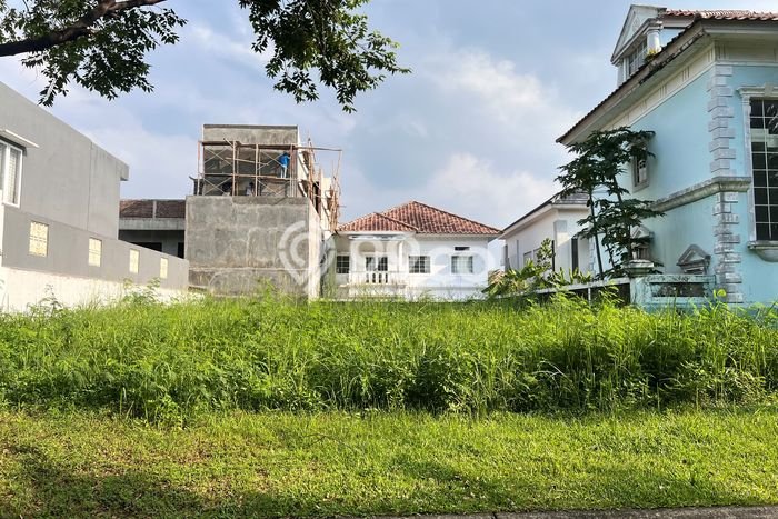 Tanah Area Berkembang di Sentul City, Luas 334m², Cocok untuk Investasi Tanah Area Berkembang di Sentul City, Luas 334m², Cocok untuk Investasi