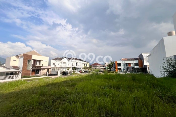 Lahan Dijual Lokasi Strategis di Bogor dengan Luas 453m2 Lahan Dijual Lokasi Strategis di Bogor dengan Luas 453m2