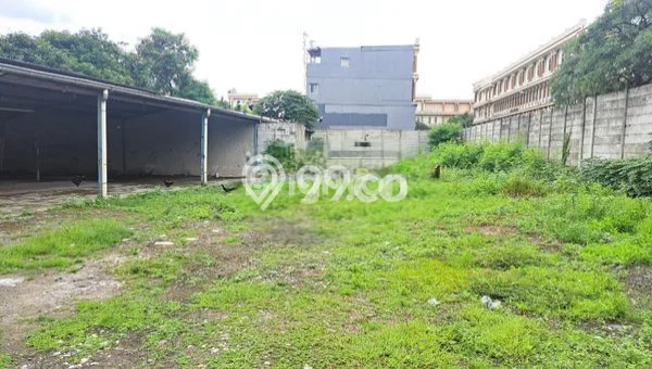 Tanah Dijual di Jakarta Barat Seluas 2400m2 Strategis Tanah Dijual di Jakarta Barat Seluas 2400m2 Strategis