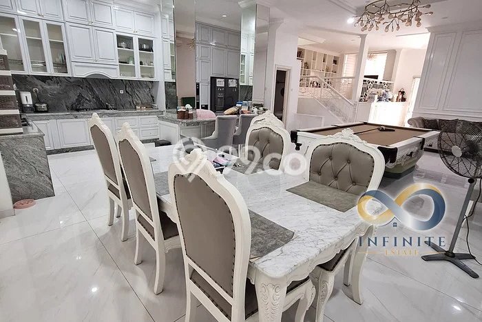 Rumah Elit Modern Tanpa Renovasi di Pantai Indah Kapuk Jakarta Utara Rumah Elit Modern Tanpa Renovasi di Pantai Indah Kapuk Jakarta Utara