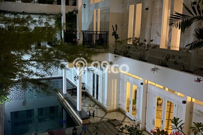 Rumah Elit Modern Tanpa Renovasi di Kemanggisan Jakarta Barat Rumah Elit Modern Tanpa Renovasi di Kemanggisan Jakarta Barat