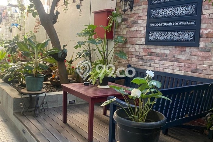 Rumah Elit Modern Tanpa Renovasi di Kemanggisan Jakarta Barat Rumah Elit Modern Tanpa Renovasi di Kemanggisan Jakarta Barat
