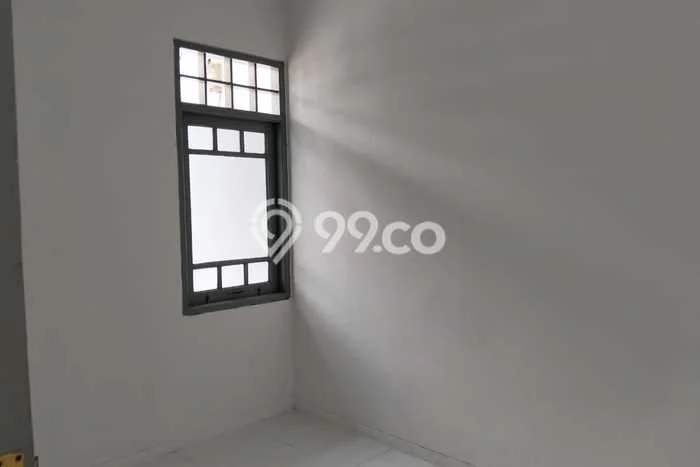 Disewakan! Rumah 2 Kamar Tidur &
2 Kamar Mandi di BSD Nusaloka, Tangerang Disewakan! Rumah 2 Kamar Tidur &
2 Kamar Mandi di BSD Nusaloka, Tangerang