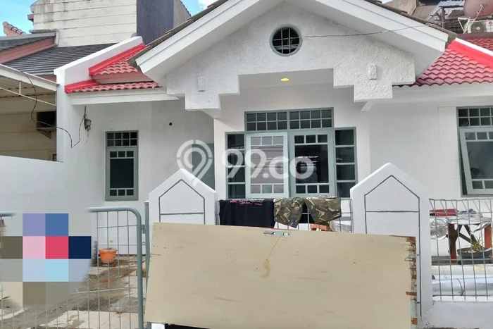 Disewakan! Rumah 2 Kamar Tidur &
2 Kamar Mandi di BSD Nusaloka, Tangerang Disewakan! Rumah 2 Kamar Tidur &
2 Kamar Mandi di BSD Nusaloka, Tangerang