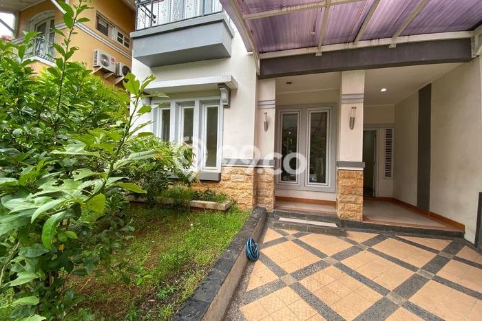 Disewakan! Rumah 4 Kamar Tidur &
3 Kamar Mandi di Kota Wisata, Bogor Disewakan! Rumah 4 Kamar Tidur &
3 Kamar Mandi di Kota Wisata, Bogor