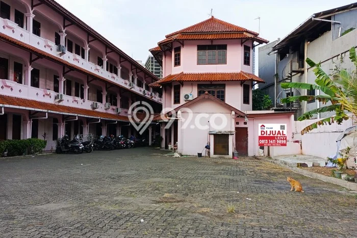 Rumah Kost untuk Dijual di Margonda Punya 69 Kamar Rumah Kost untuk Dijual di Margonda Punya 69 Kamar